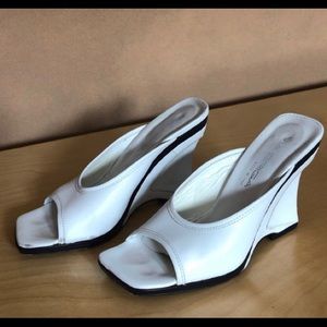Via Spiga white leather wedge
